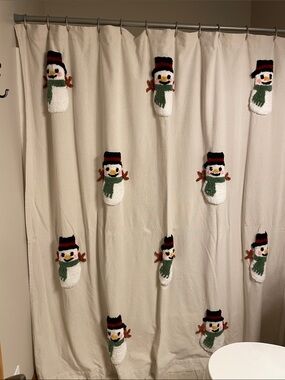 Tahari Cream Shower Curtain with Snowman Appliqués in Green and Black